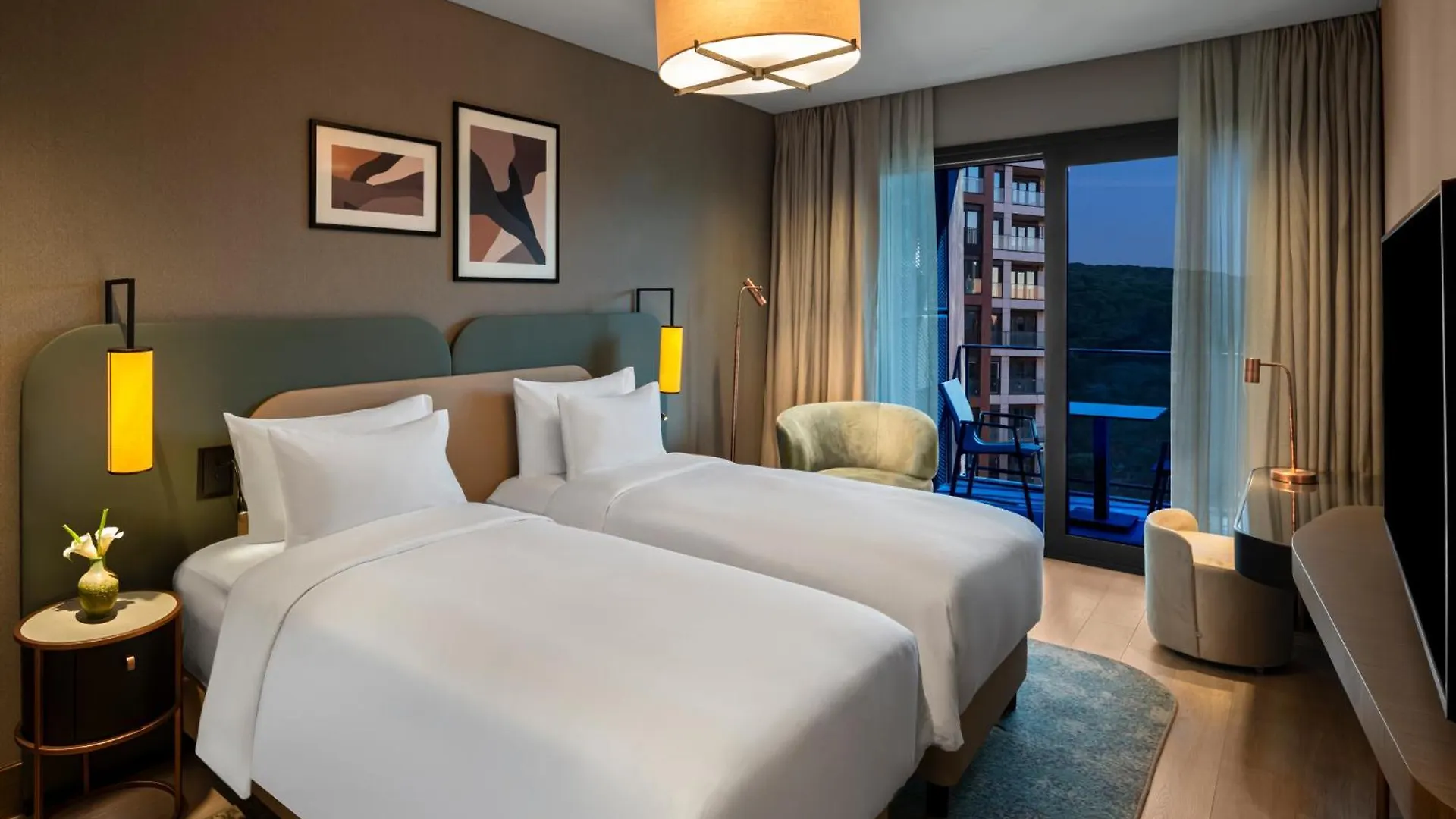 Moevenpick Living Istanbul Saklivadi Hotel