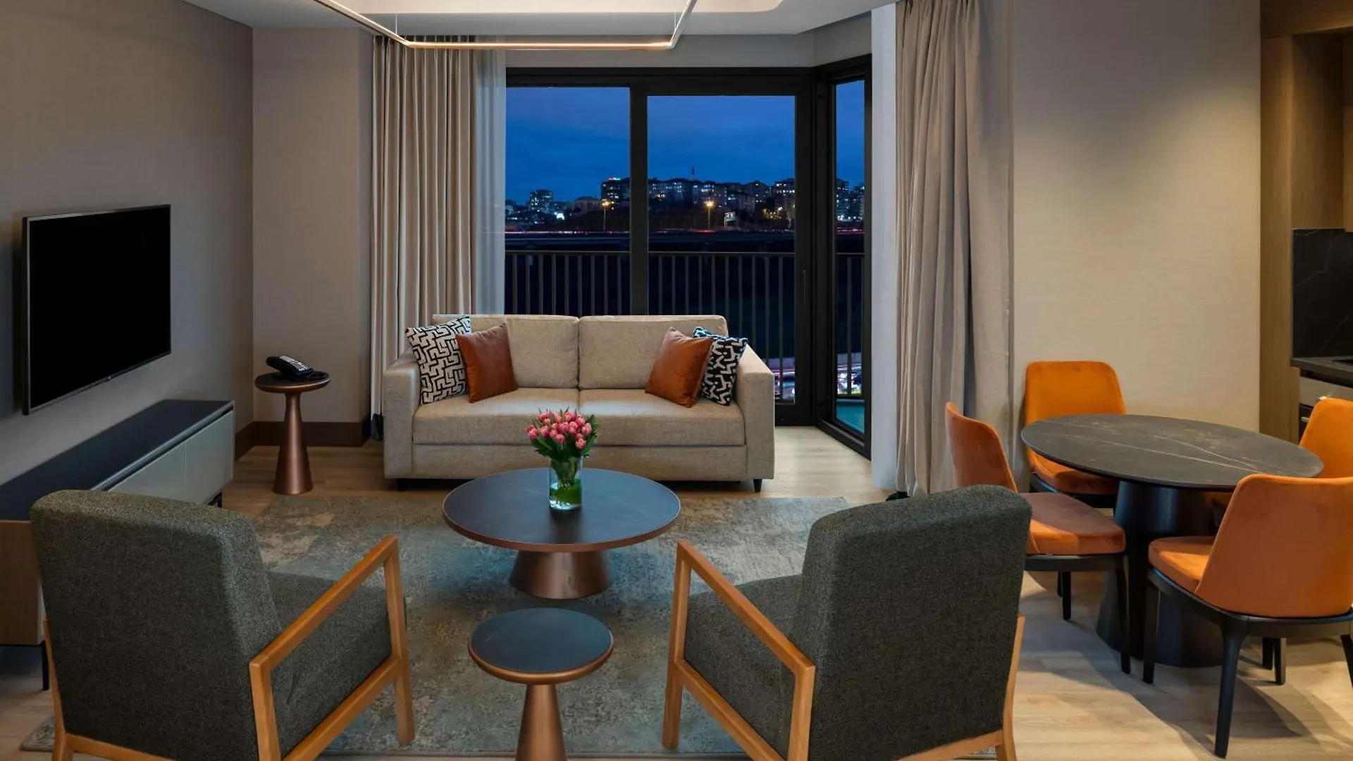 Moevenpick Living Istanbul Saklivadi Hotel