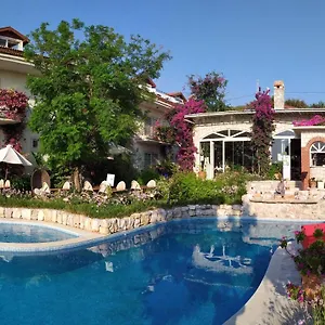 Dolina Oda ve Kahvaltı Çeşme