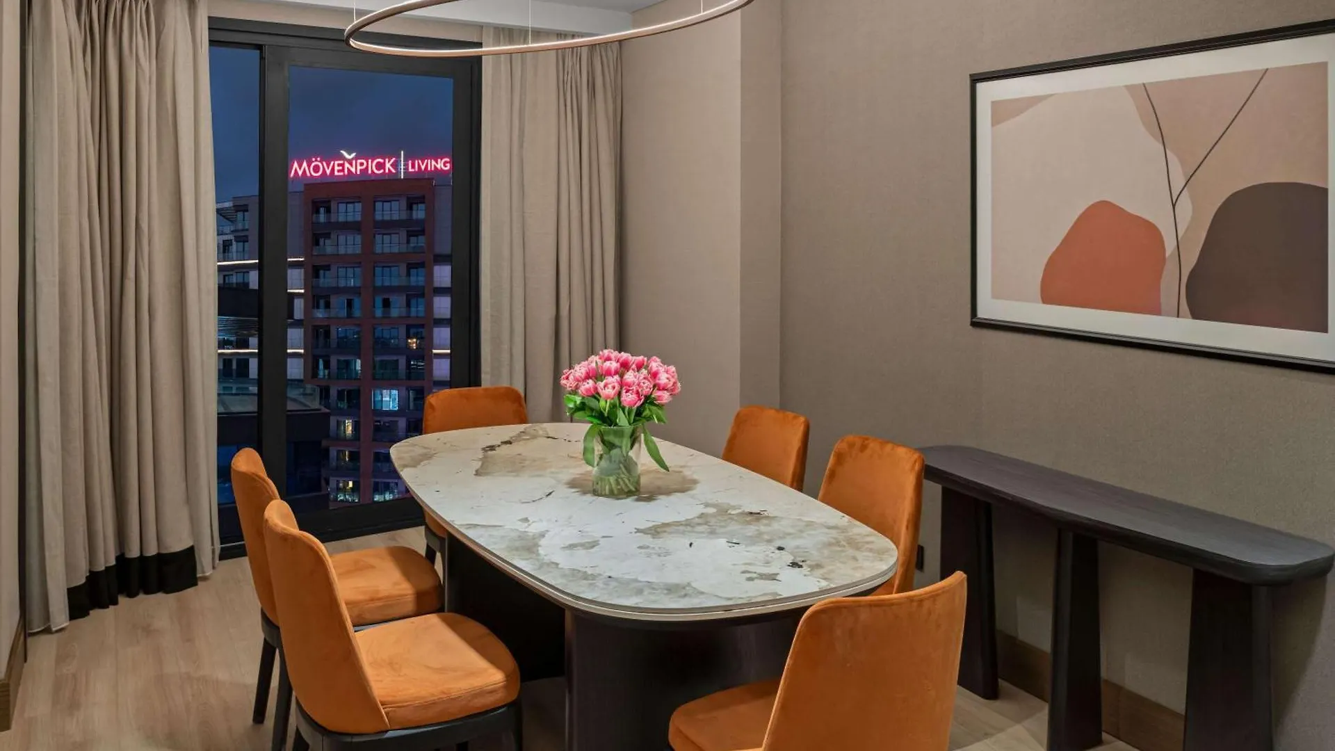 Hotel Moevenpick Living Istanbul Saklivadi 0*,