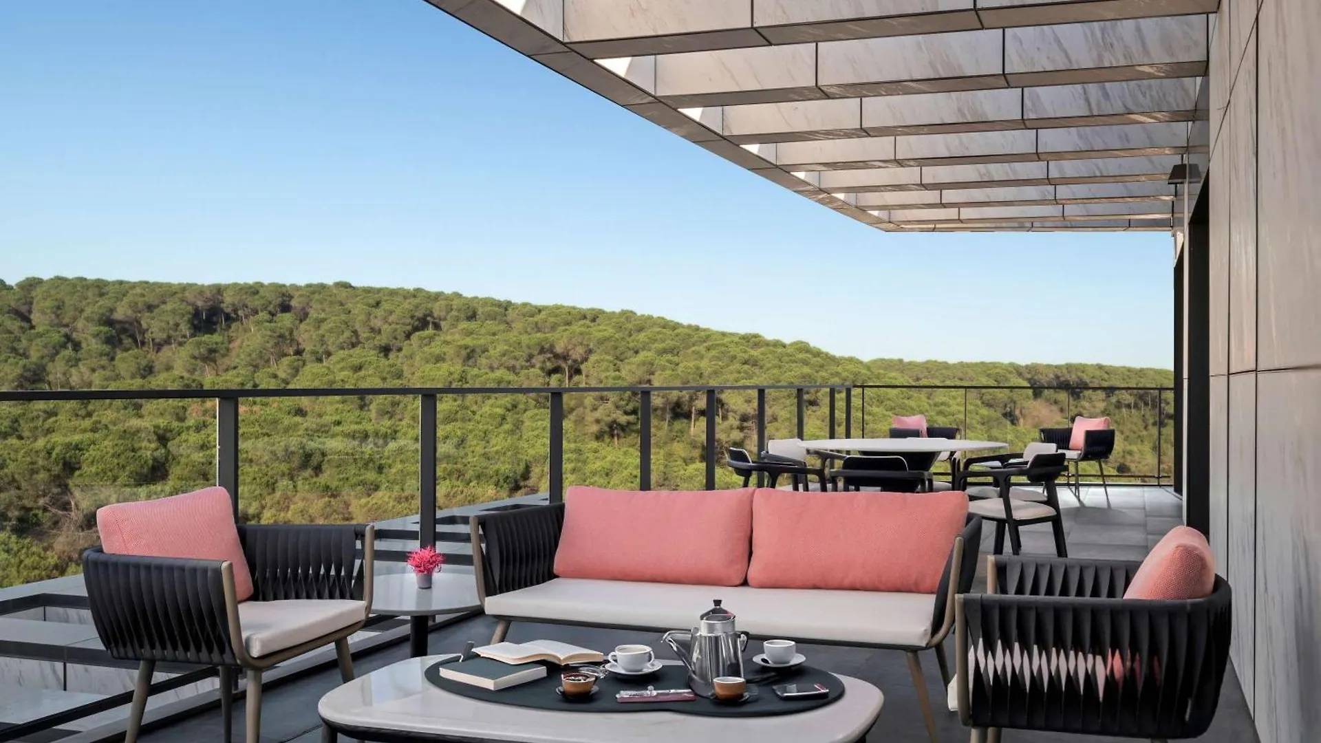 Moevenpick Living Istanbul Saklivadi Hotel